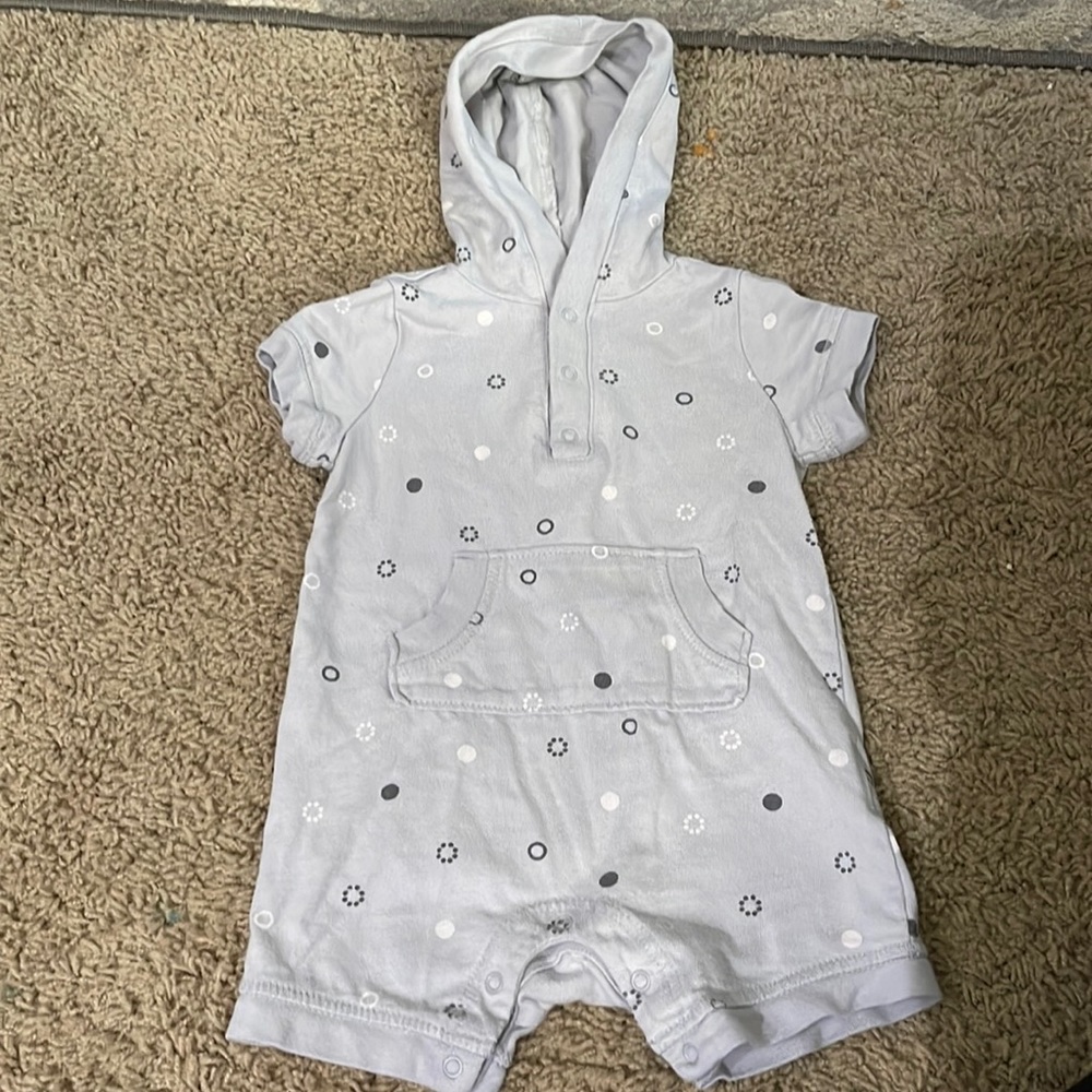 Old navy - 3-6 months